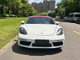 PORSCHE 718  2020