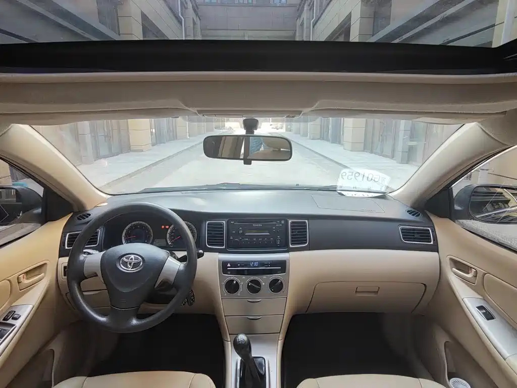 TOYOTA COROLLA 2013
