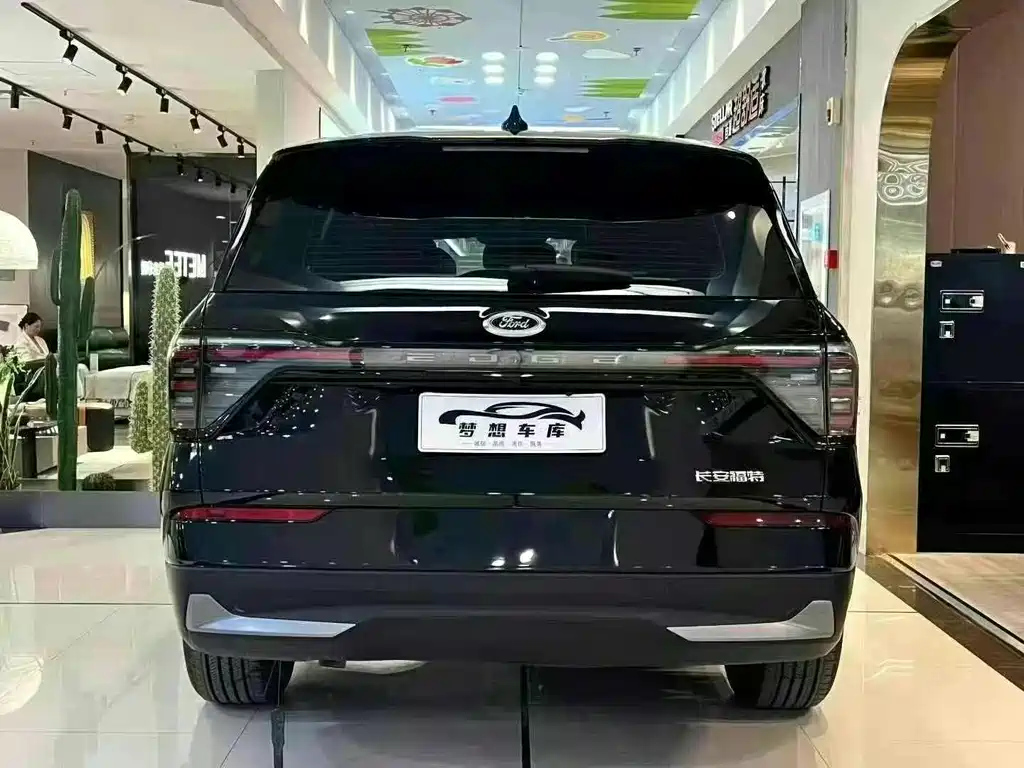FORD EDGE 2024
