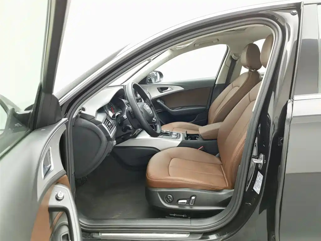 AUDI A6L 2016