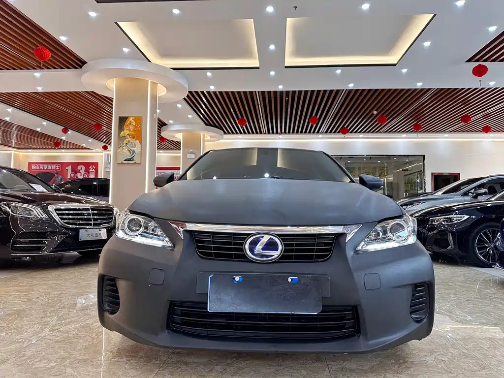 LEXUS CT 2012