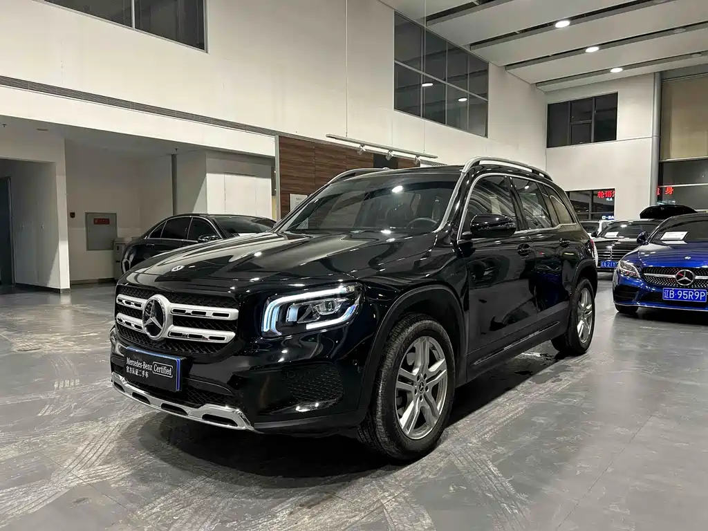 MERCEDES BENZ GLB 2022