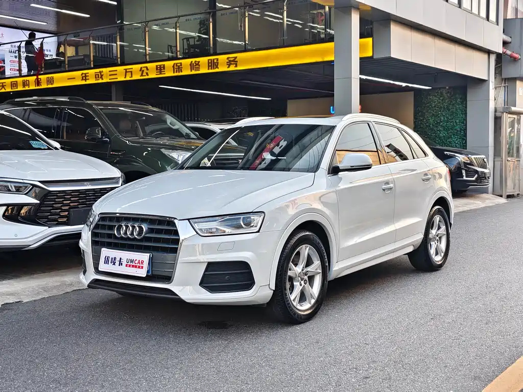 AUDI Q3 2017