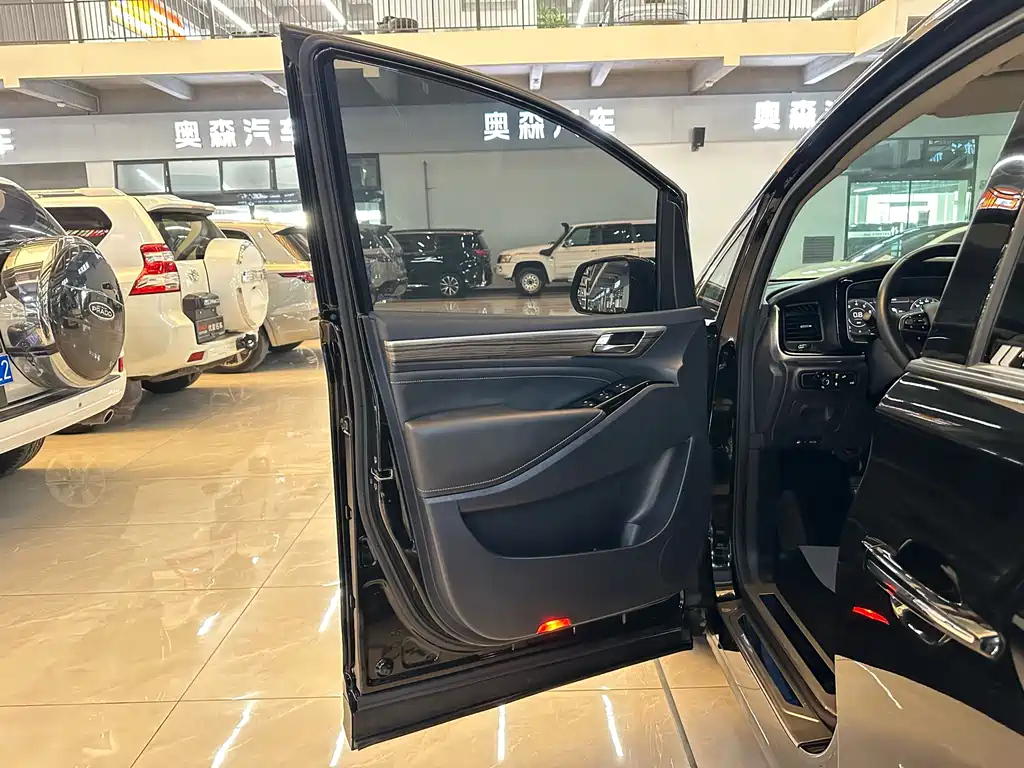TRUMPCHI M8 2021