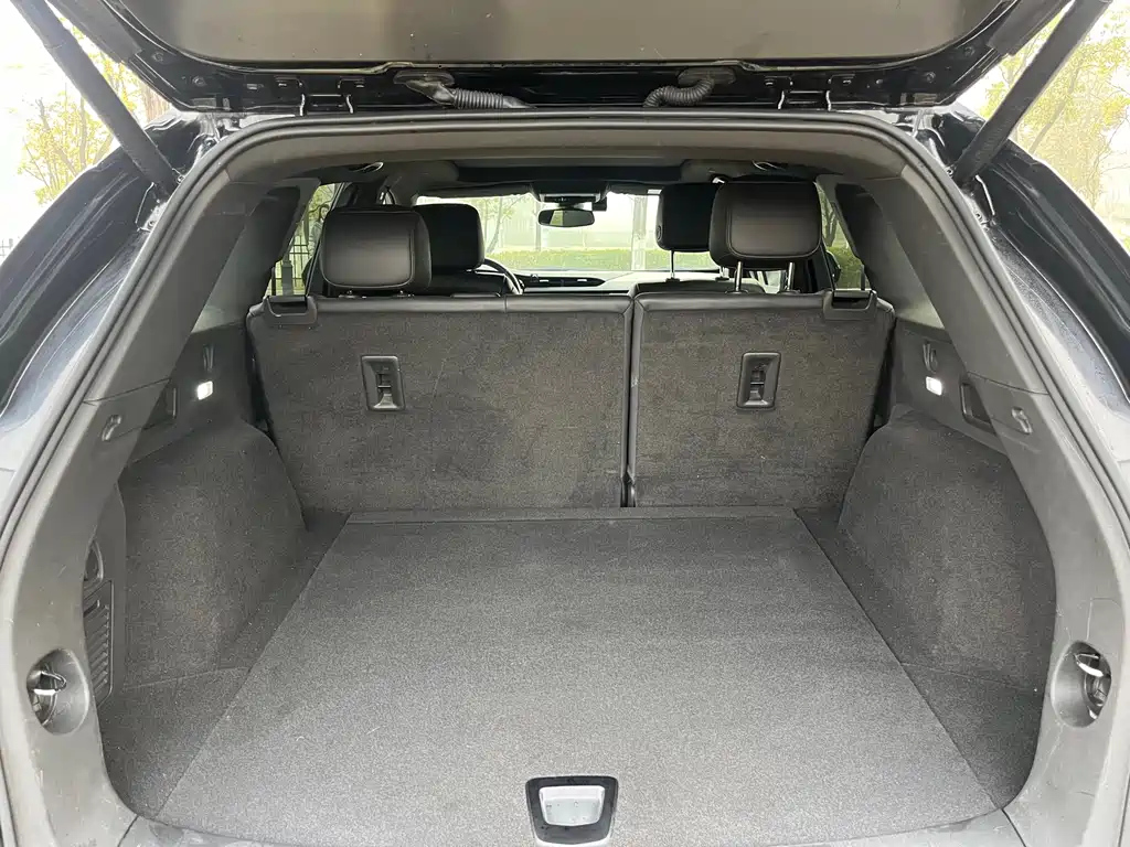 CADILLAC XT5 2020