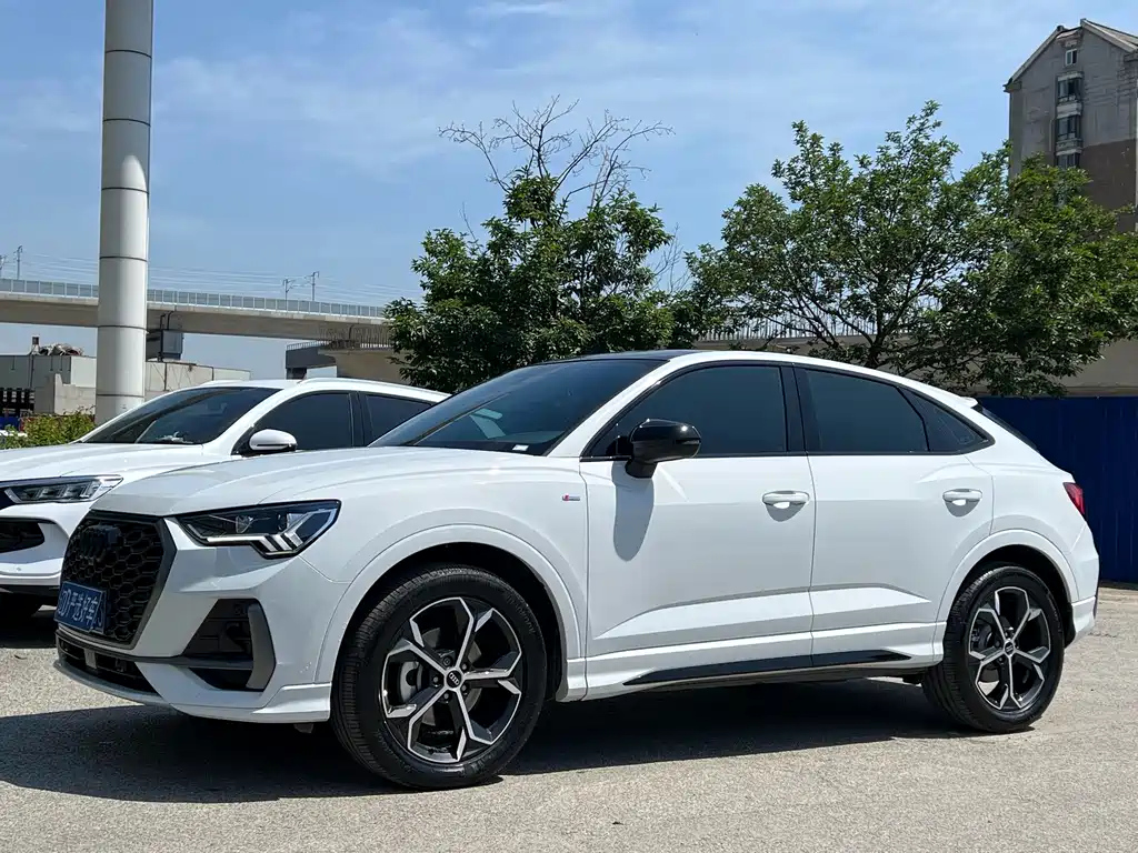AUDI Q3 SPORTBACK 2024