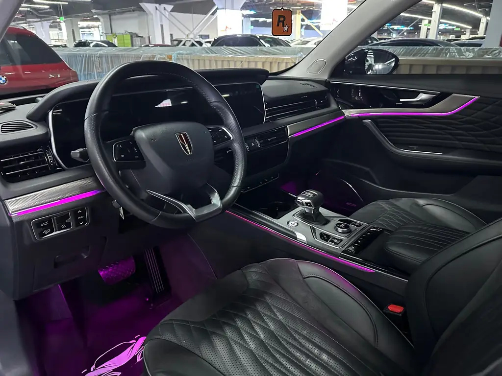 HONGQI HS5 2022