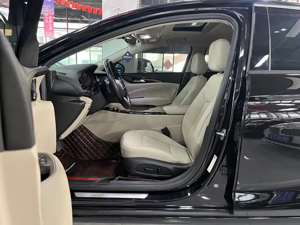 BUICK REGAL 2020