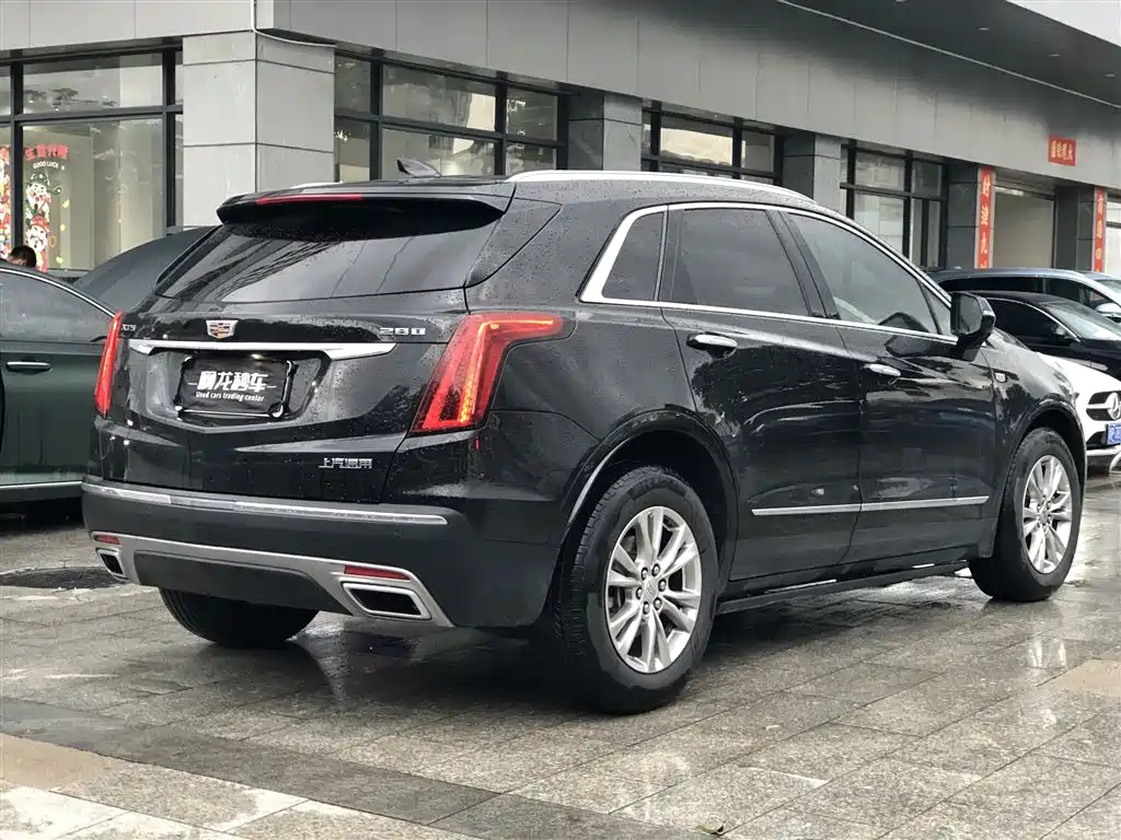 CADILLAC XT5 2022