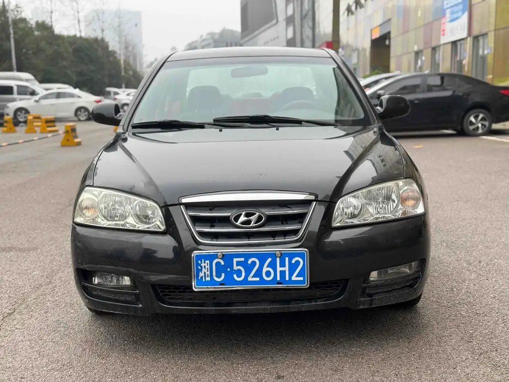 HYUNDAI ELANTRA 2011