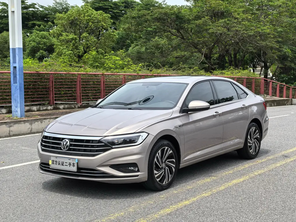 VOLKSWAGEN SAGITAR 2021