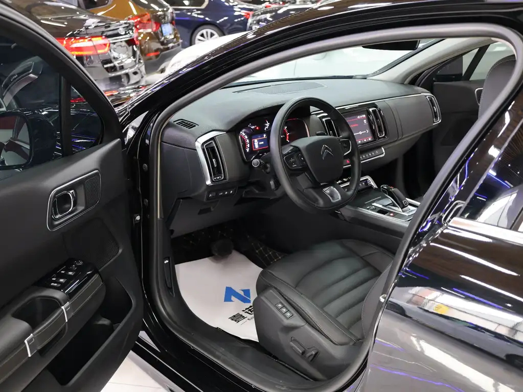 CITROEN C6 2021