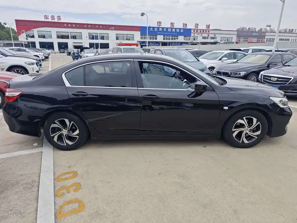 HONDA ACCORD 2017