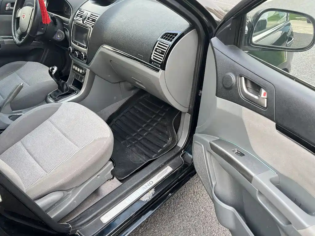 GEELY AUTO CLASSIC EMGRAND 2014