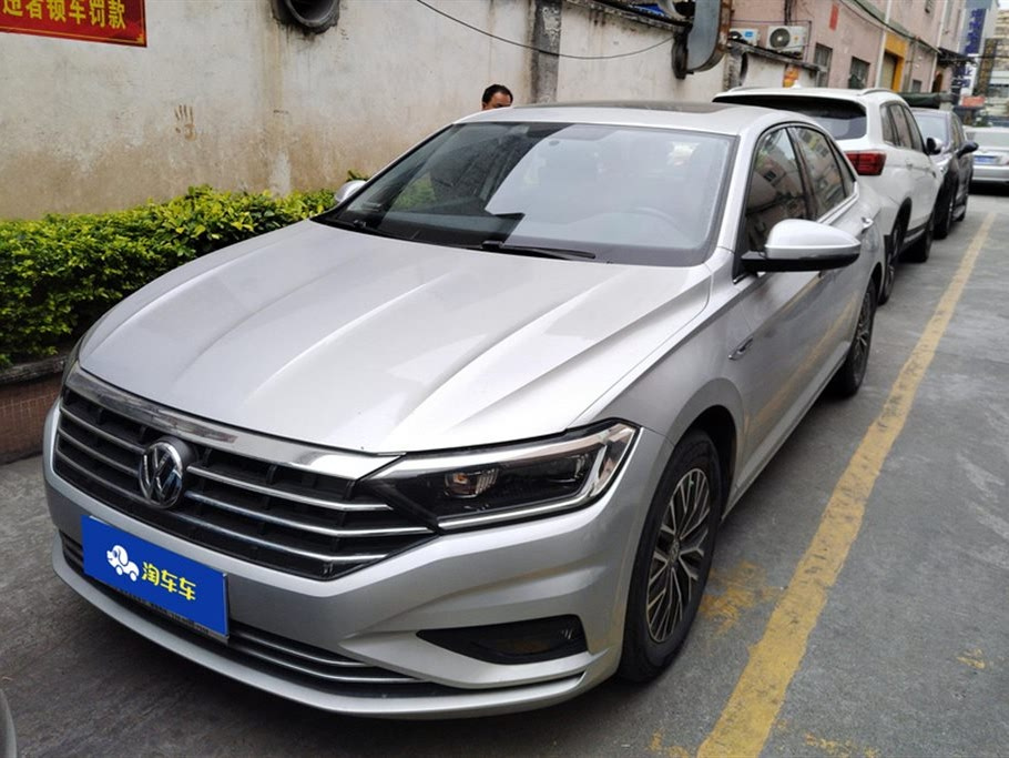 VOLKSWAGEN SAGITAR 2021