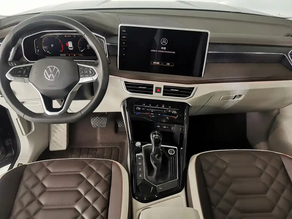VOLKSWAGEN TAYRON 2023