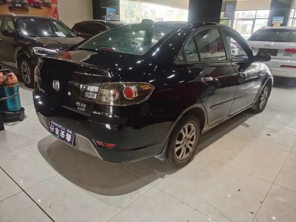 CHANGAN ALSVIN 2013