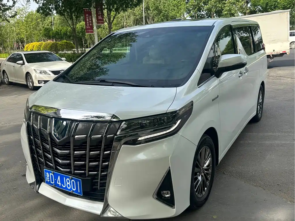 TOYOTA ALPHARD 2019