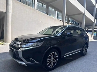 MITSUBISHI OUTLANDER  2018