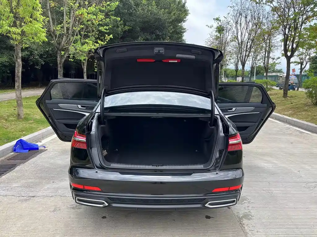 AUDI A6L 2019
