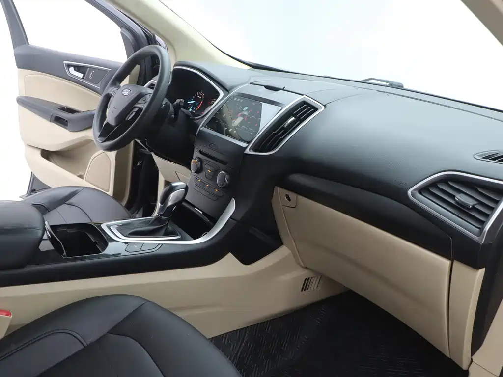 FORD EDGE 2018