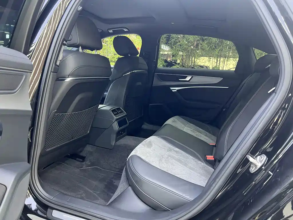 AUDI A6L 2021