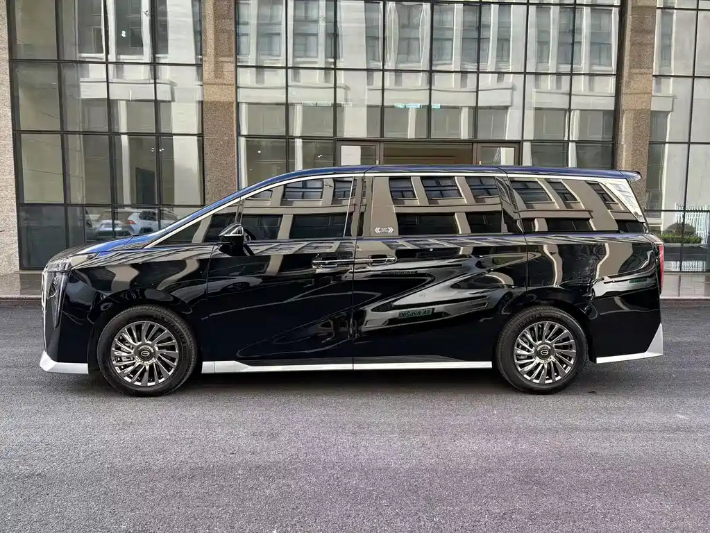 TRUMPCHI M8 2024