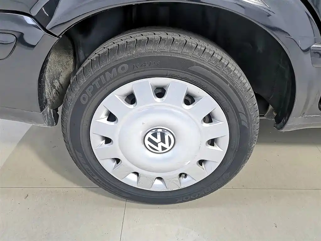 VOLKSWAGEN JETTA 2009