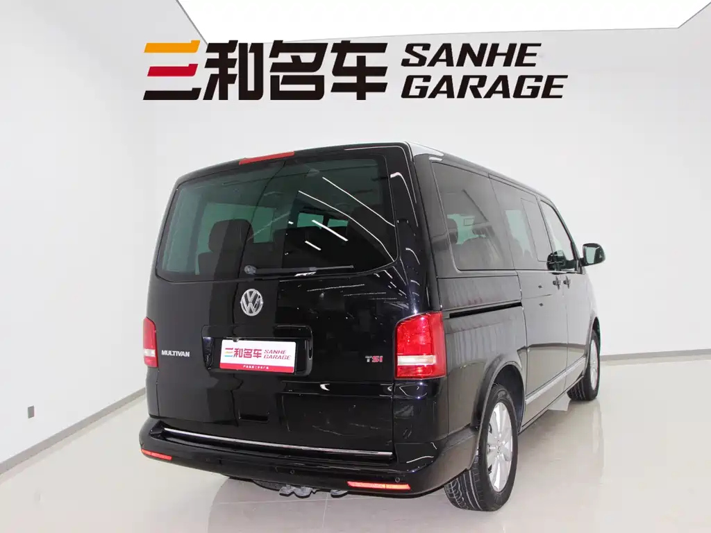VOLKSWAGEN MULTIVAN 2014