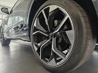 AUDI RS Q8  2022 YEAR RS Q8 4.0T 2022
