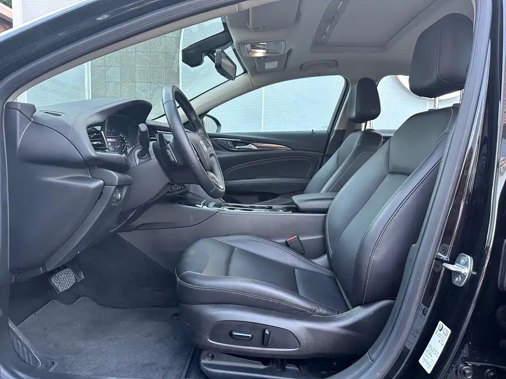 BUICK REGAL 2024