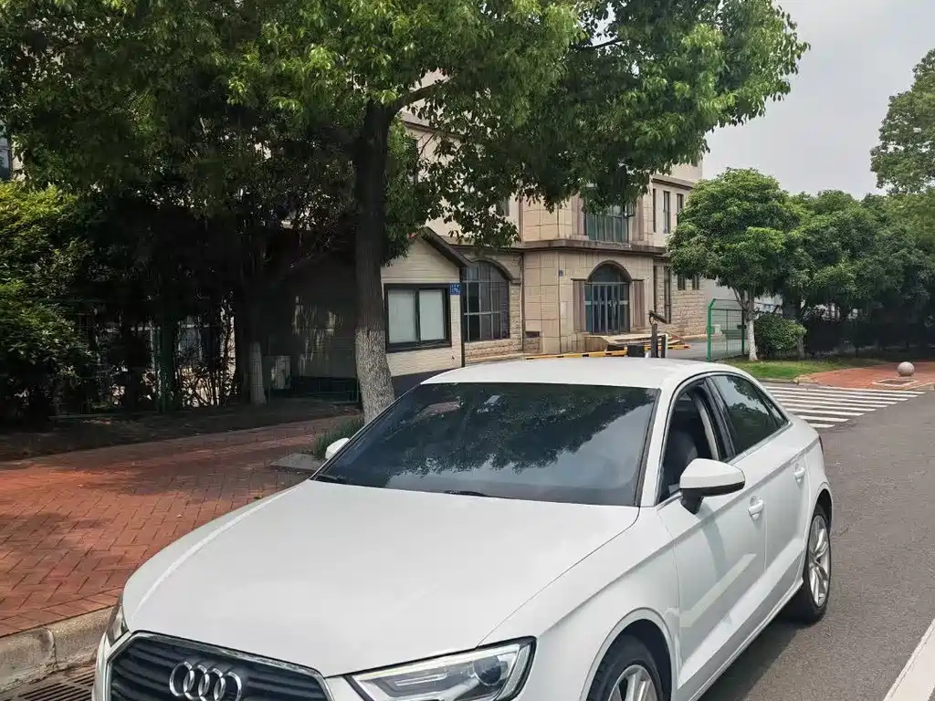 AUDI A3 2018