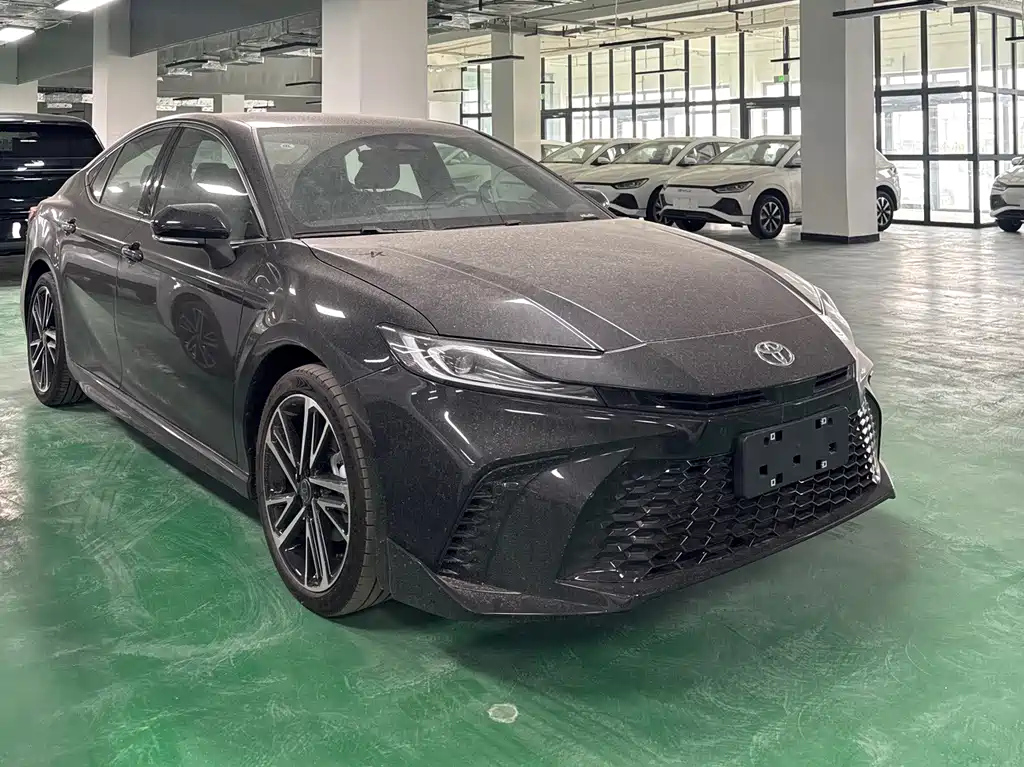 TOYOTA CAMRY 2024