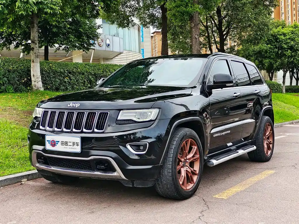 JEEP GRAND CHEROKEE IMPORT 2016