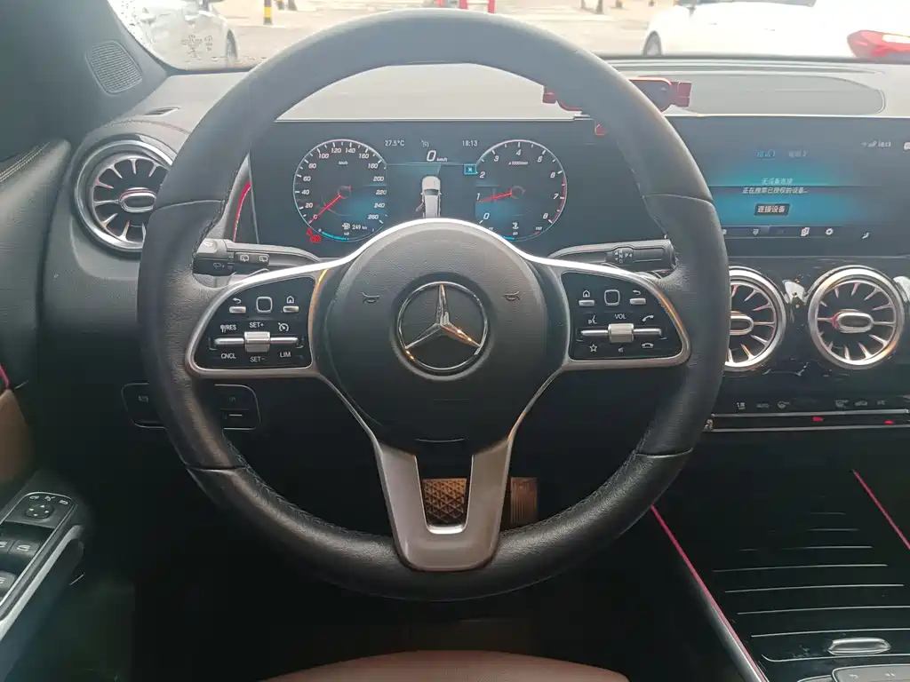 MERCEDES BENZ GLB 2020