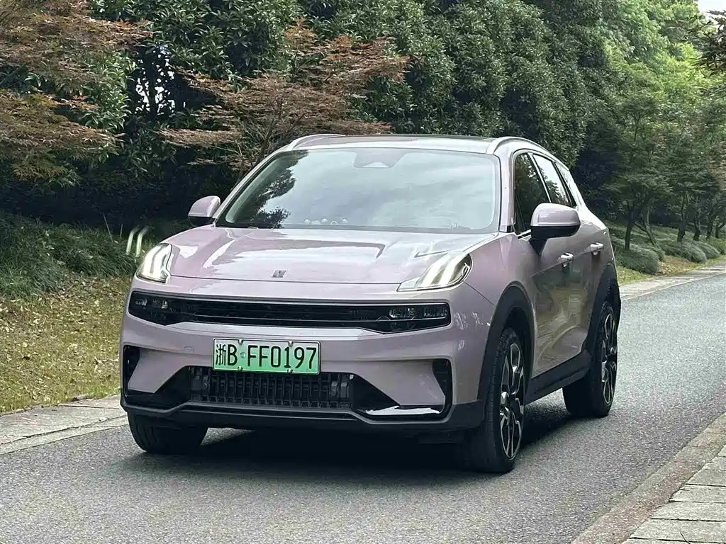 LYNK 06 NEW ENERGY 2022