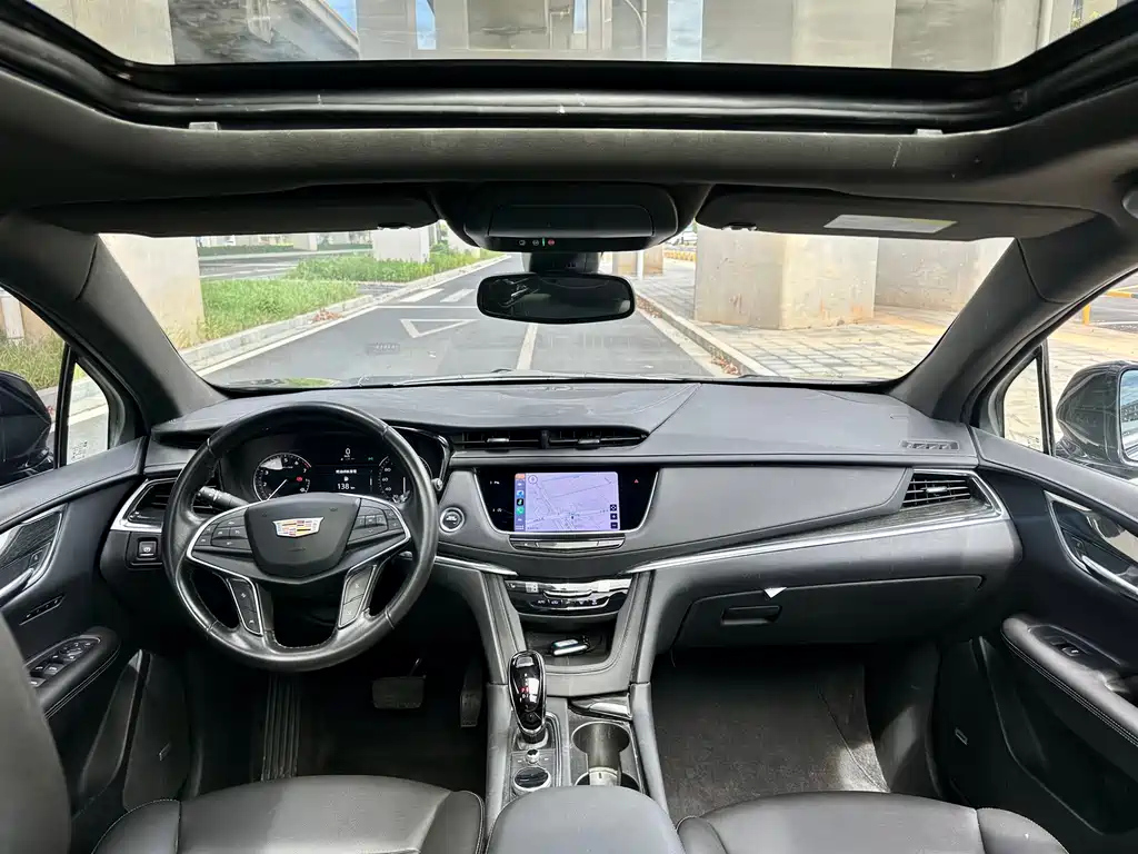 CADILLAC XT5 2021