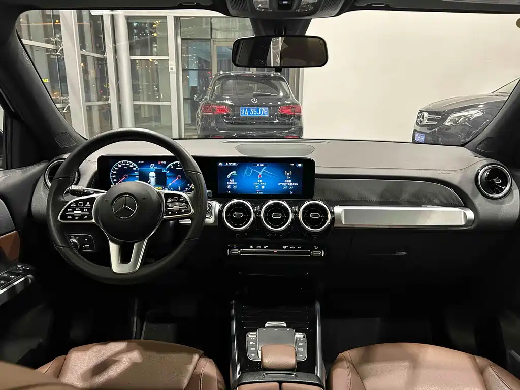 MERCEDES BENZ GLB 2022