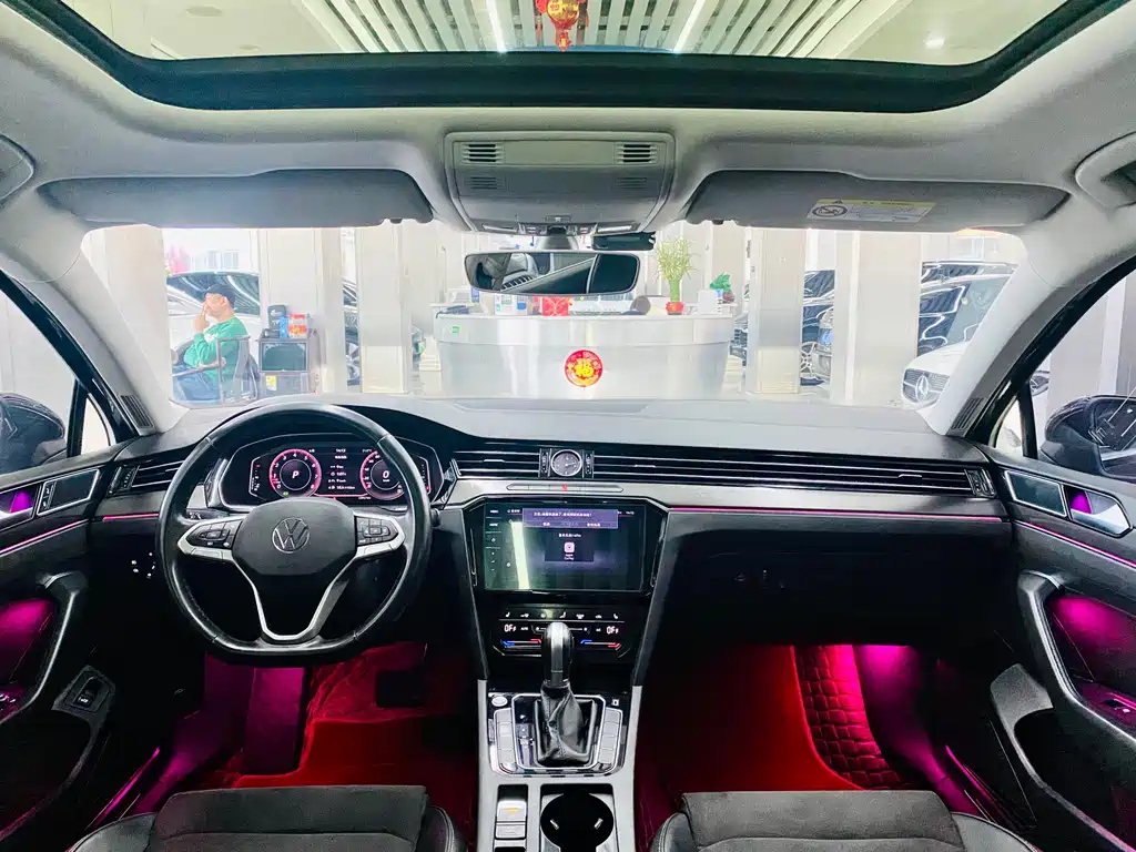 VOLKSWAGEN MAGOTAN 2022