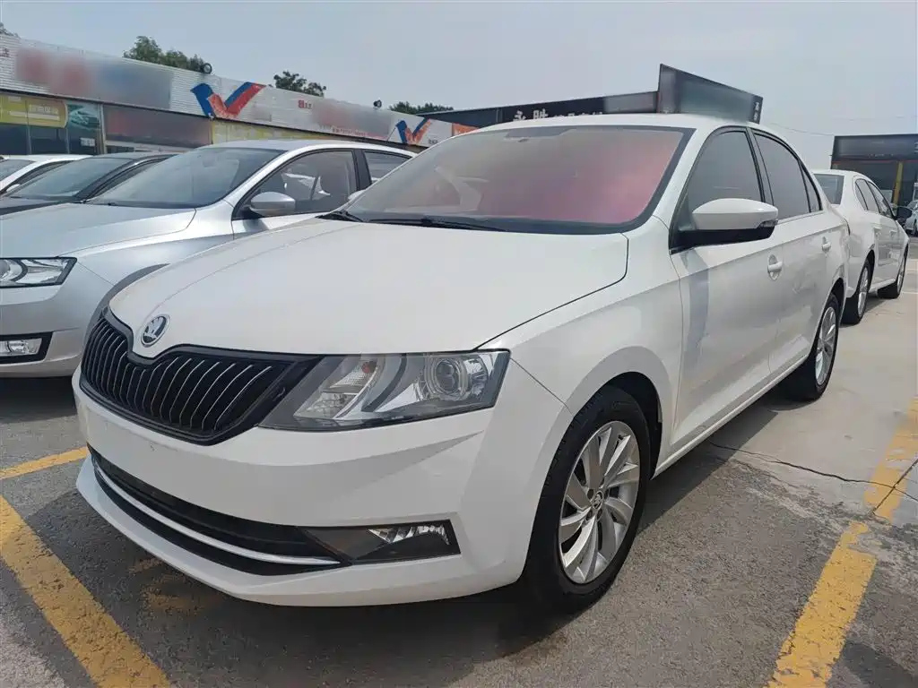 SKODA RAPID 2018