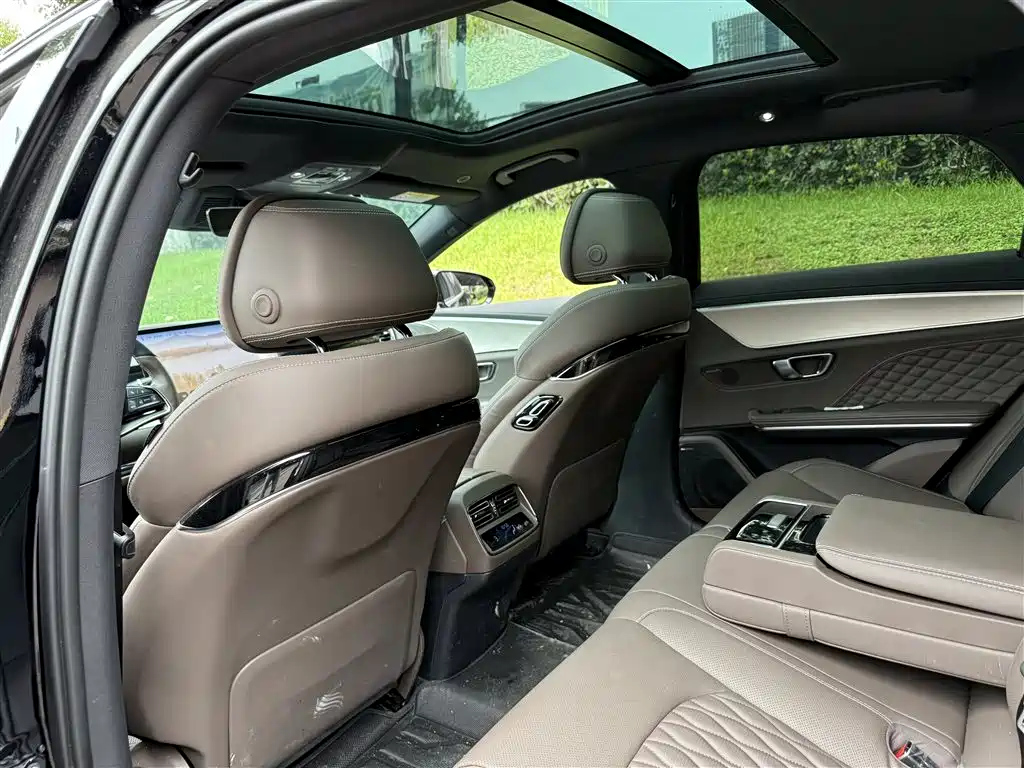 BYD HAN 2024