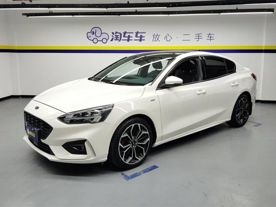 FORD FOCUS 2021