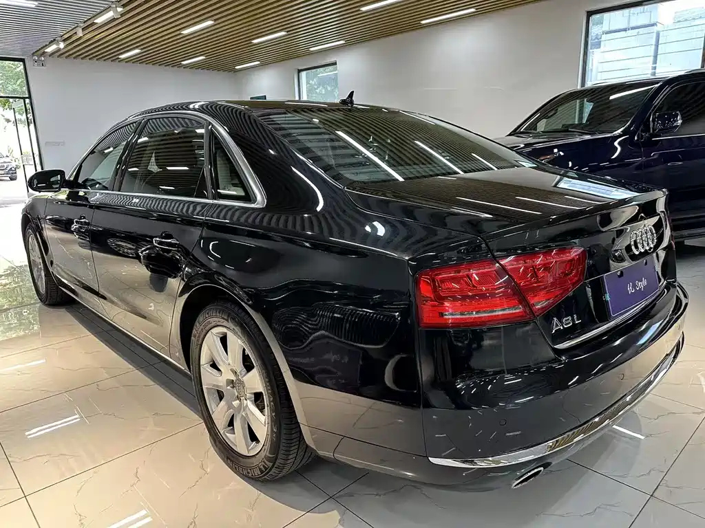 AUDI A8 2013