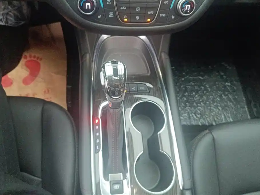 CHEVROLET MALIBU XL 2022