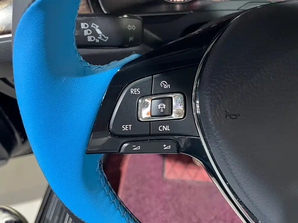 VOLKSWAGEN MAGOTAN 2018