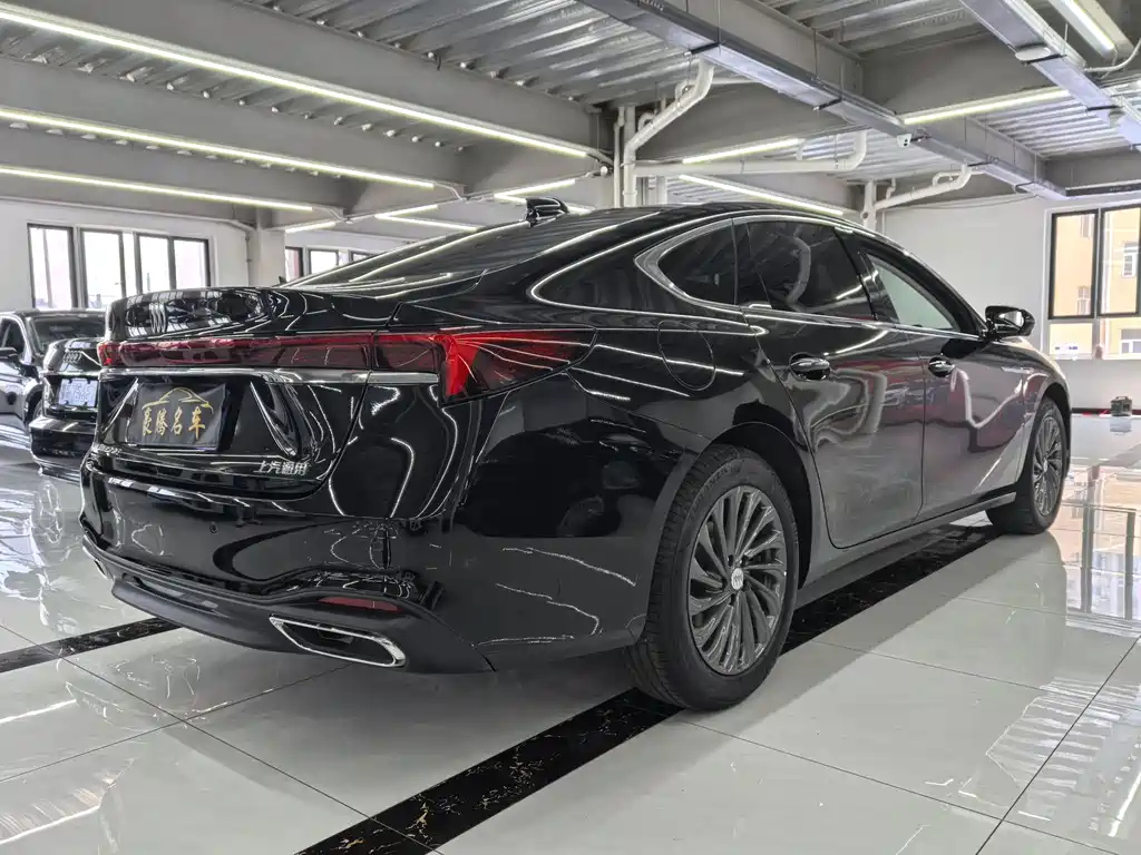 BUICK LACROSSE 2025