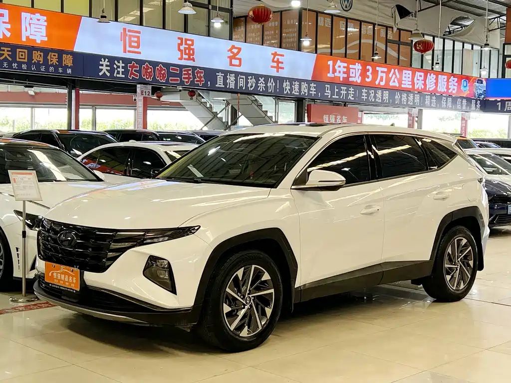 HYUNDAI TUCSON 2021
