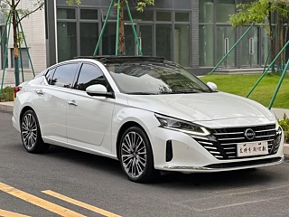 NISSAN TEANA 2022
