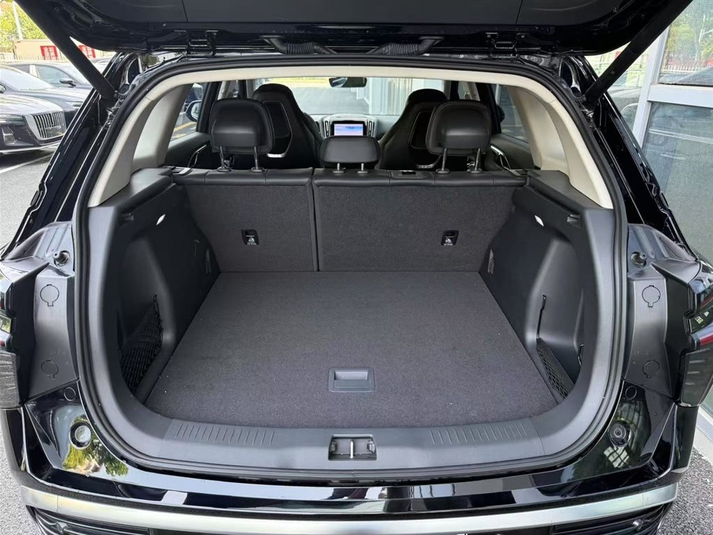 HONGQI HS3 PHEV 2024