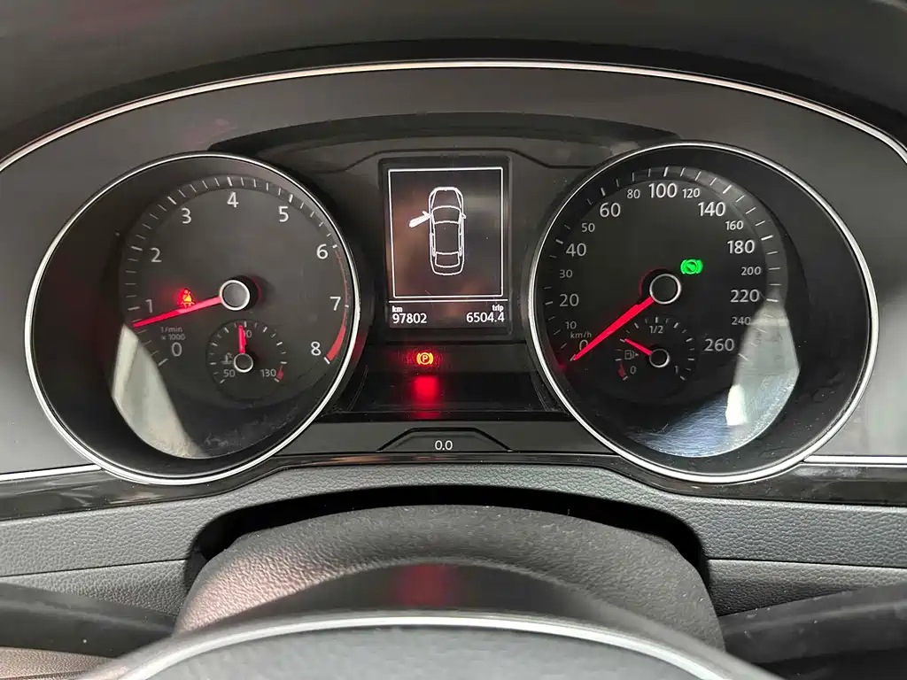 VOLKSWAGEN MAGOTAN 2018